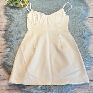 NWT Princess Polly Novella Mini Dress in White sz 2